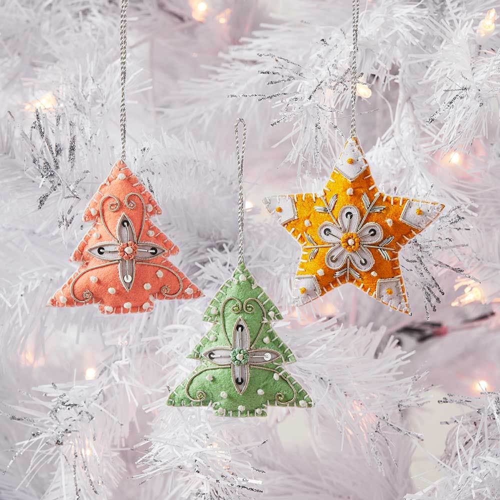 Jolly Zardosi Ornaments - Green Tree