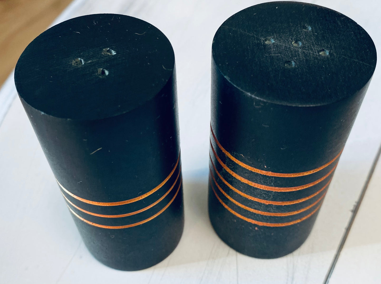 Salt & Pepper Shaker Set