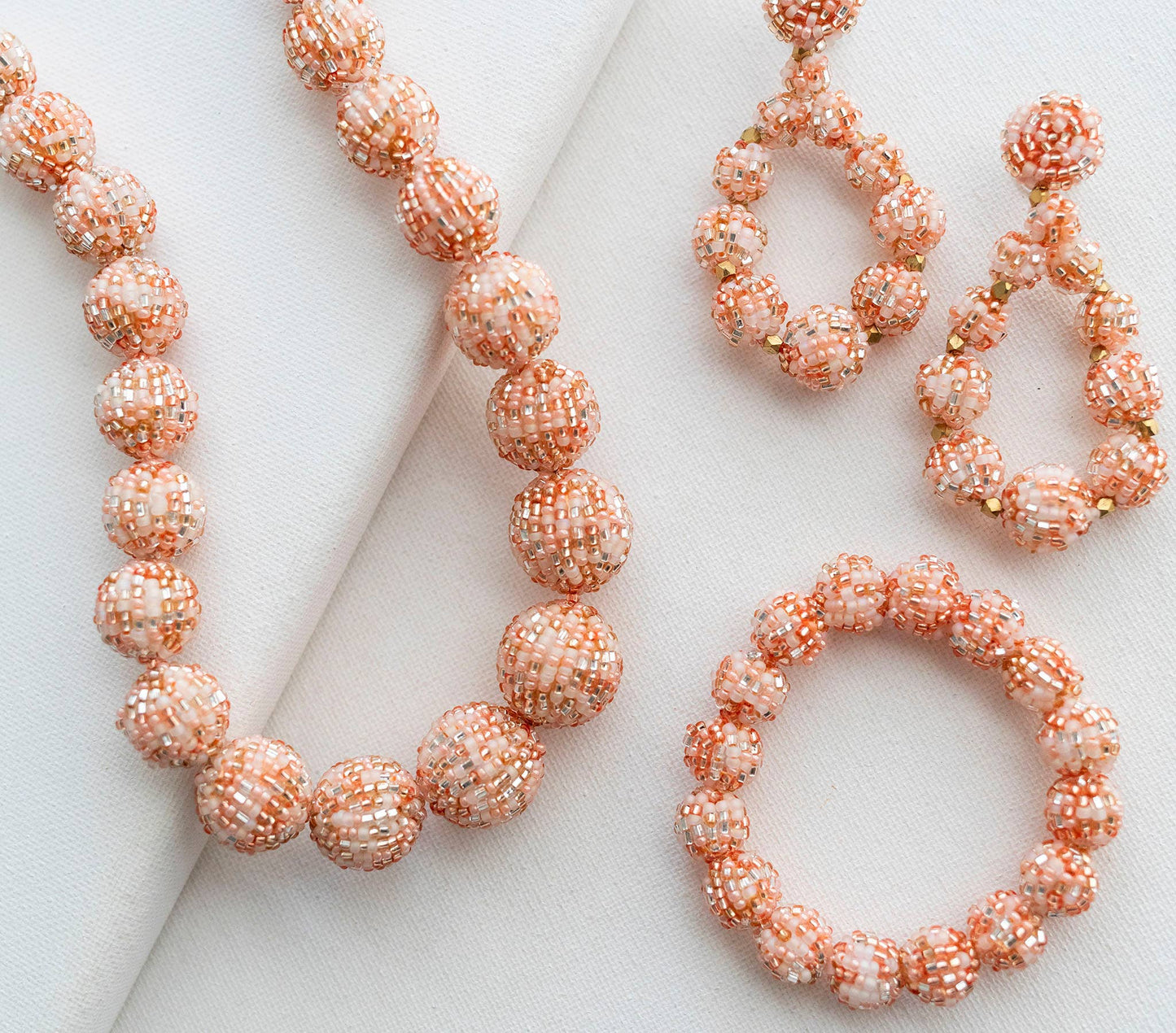 Roll-On Globe Bracelet - Frosé