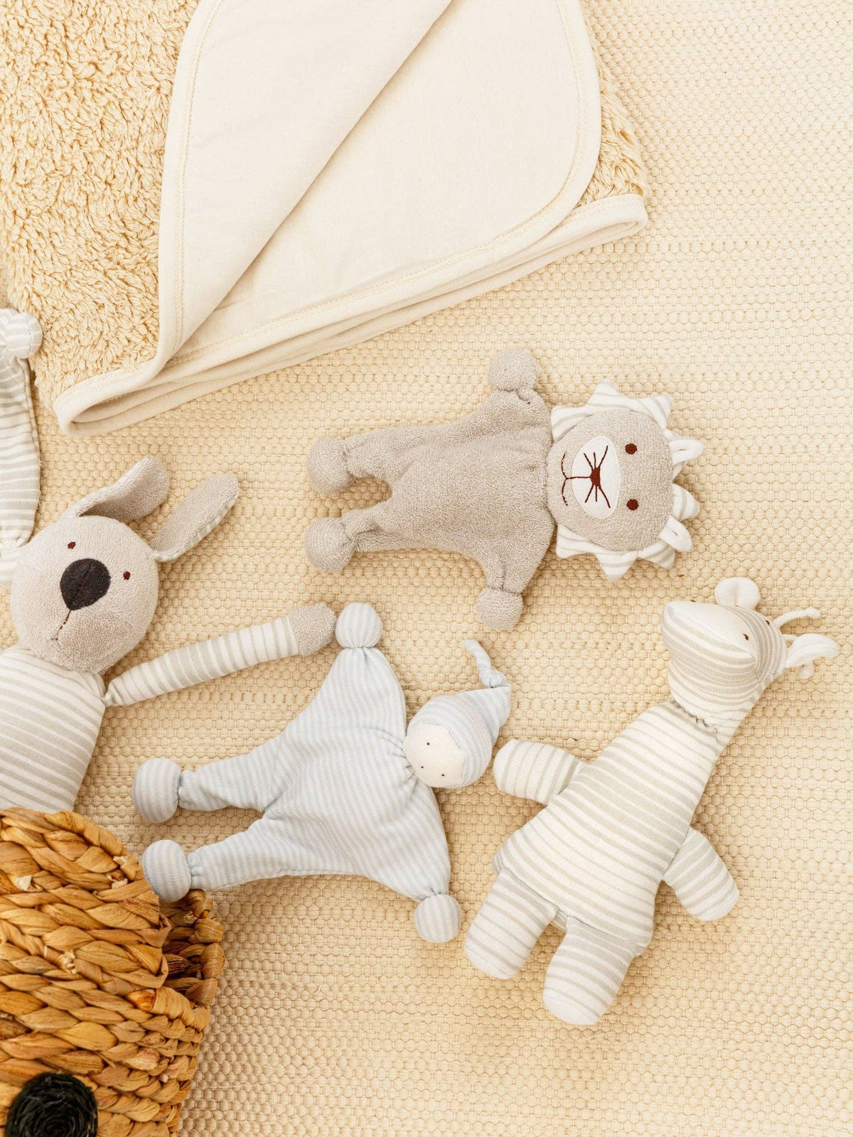 Plush Ollie the Giraffe