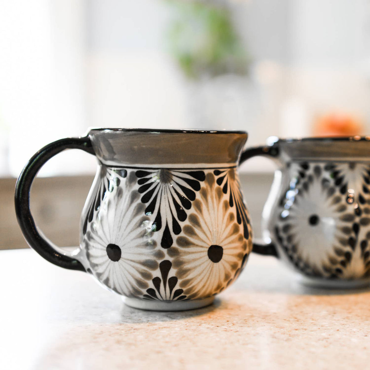 Mug - Gray/Black Diamond