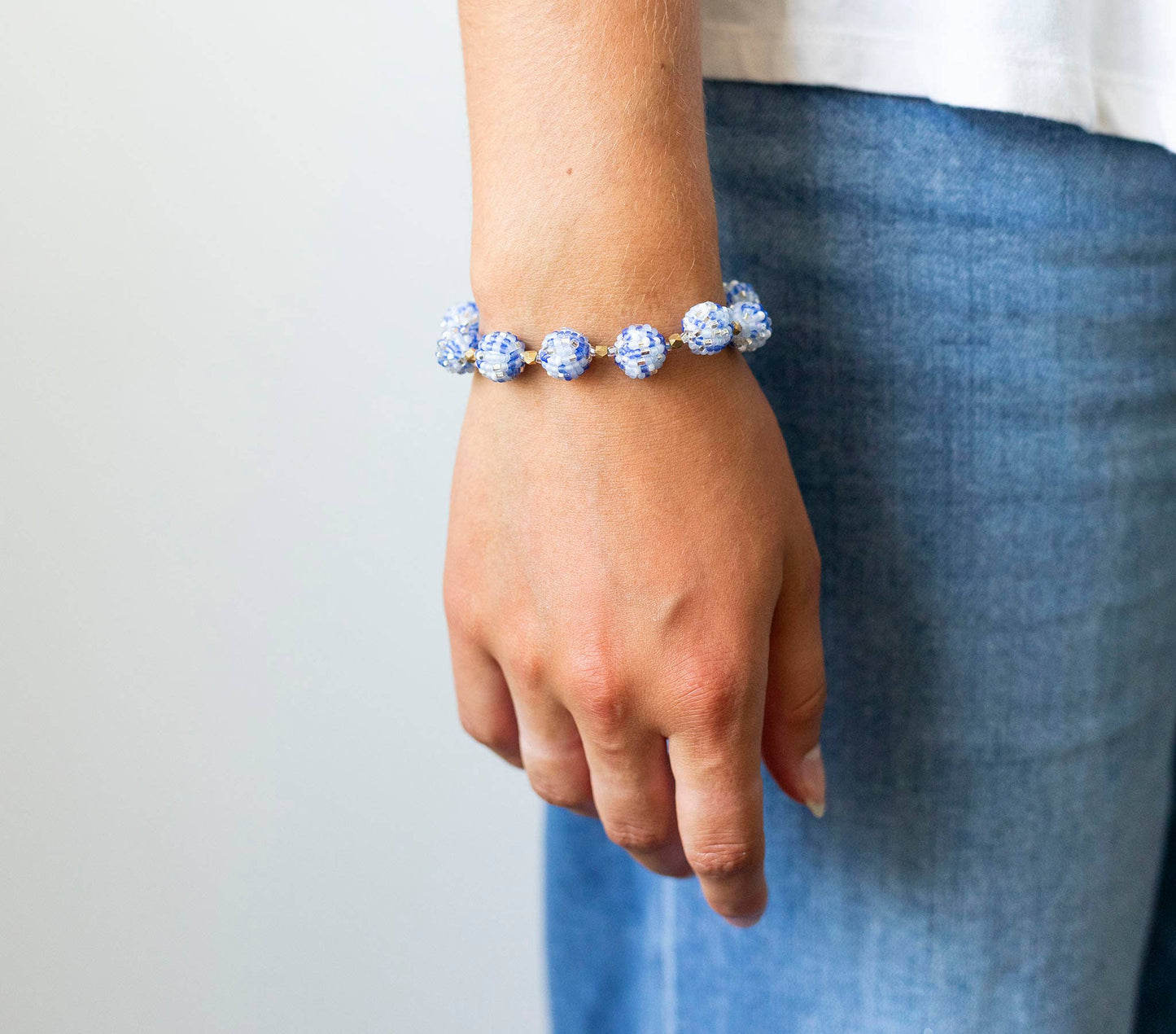 Roll-On Globe Bracelet - Seaside