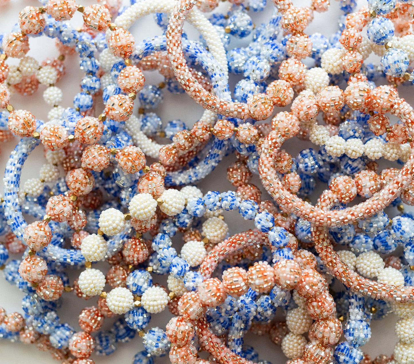 Roll-On Globe Bracelet - Seaside
